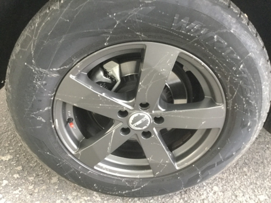 max-AE30420_818cd76179bb7e15ce24cea2409b01db