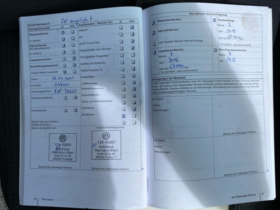 max-56dae6be_service_book