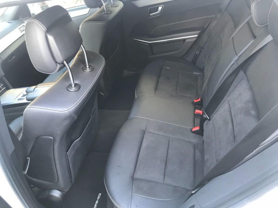 Mercedes Benz E 250CDI T Automat 4x4 AMG Optic Becker + sezónne prezutie