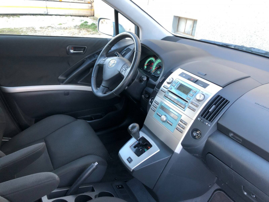 Toyota Corolla Verso 1.8VVT-i Automat • SOL• 1.majiteľ → 7-miest → sezónne prezutie