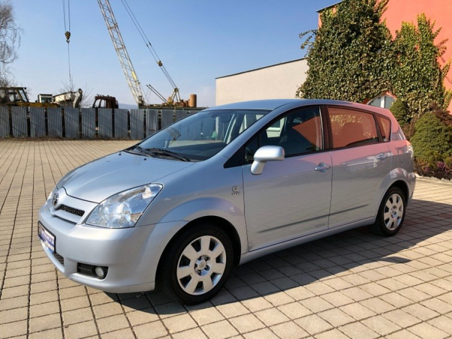 Toyota Corolla Verso 1.8VVT-i Automat • SOL• 1.majiteľ → 7-miest → sezónne prezutie