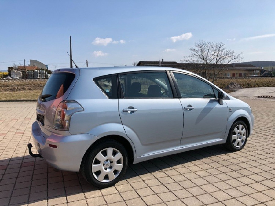 Toyota Corolla Verso 1.8VVT-i Automat • SOL• 1.majiteľ → 7-miest → sezónne prezutie