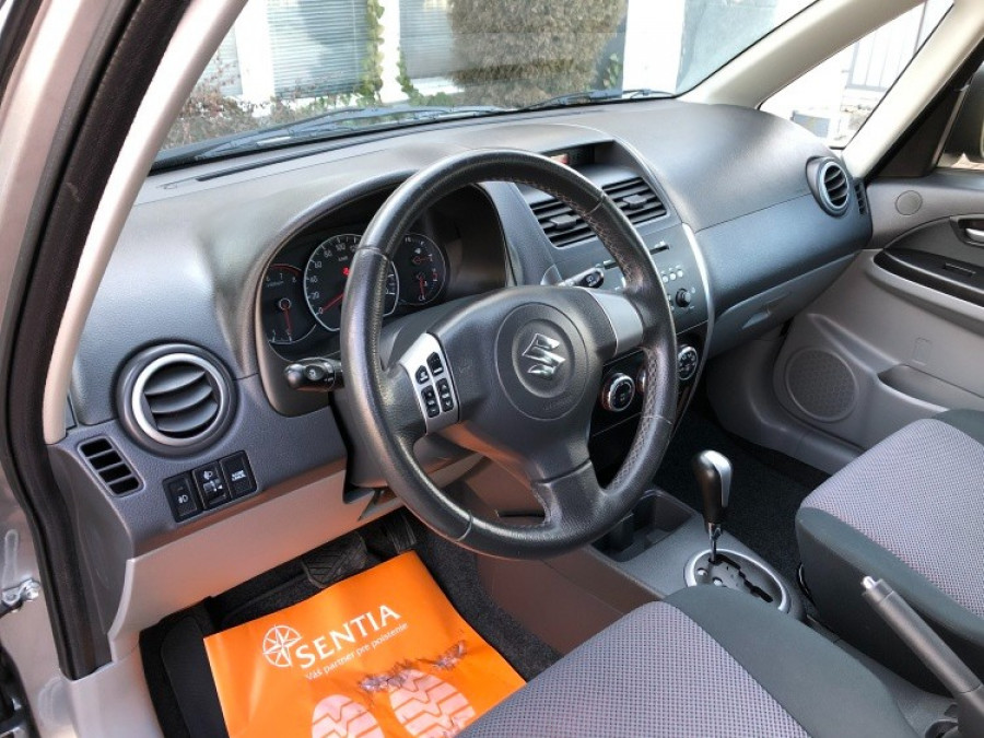 Suzuki Sx4 1.6 Automat • COMFORT• Keyless → sezónne prezutie