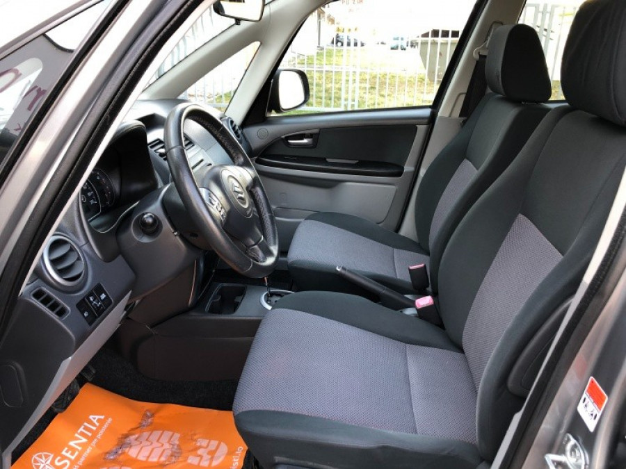 Suzuki Sx4 1.6 Automat • COMFORT• Keyless → sezónne prezutie