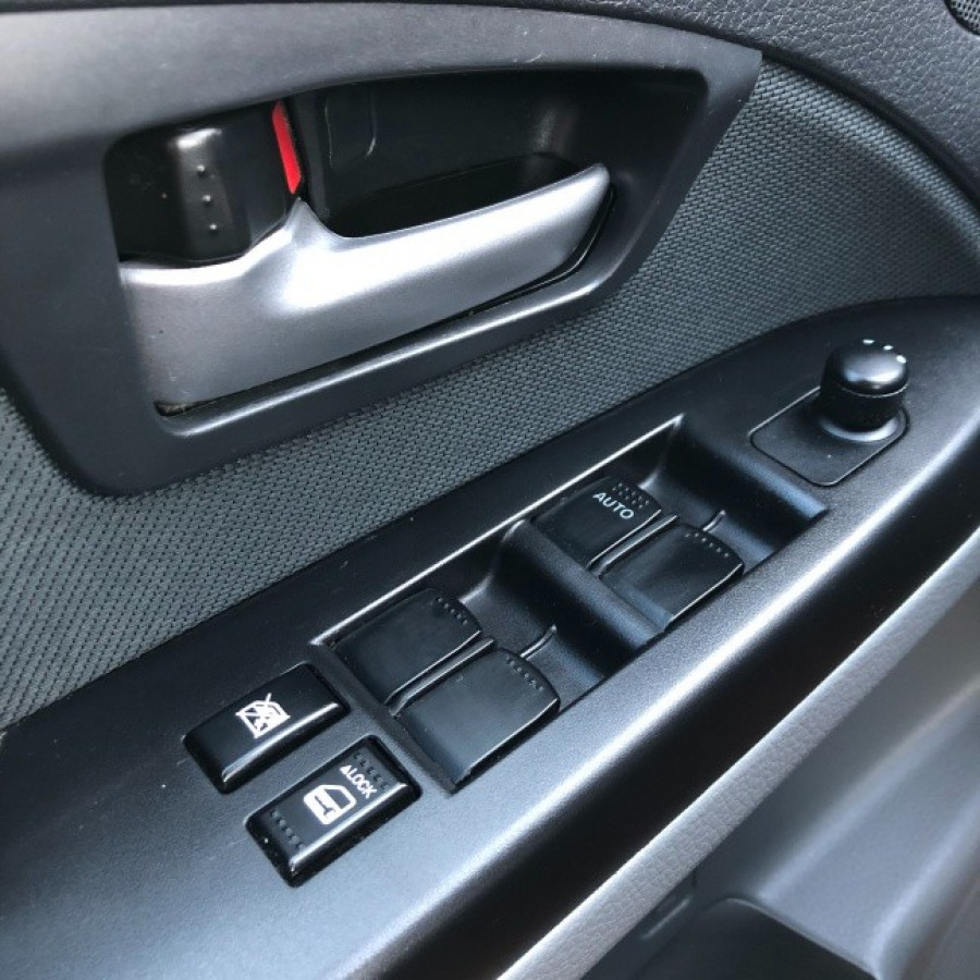 Suzuki Sx4 1.6 Automat • COMFORT• Keyless → sezónne prezutie