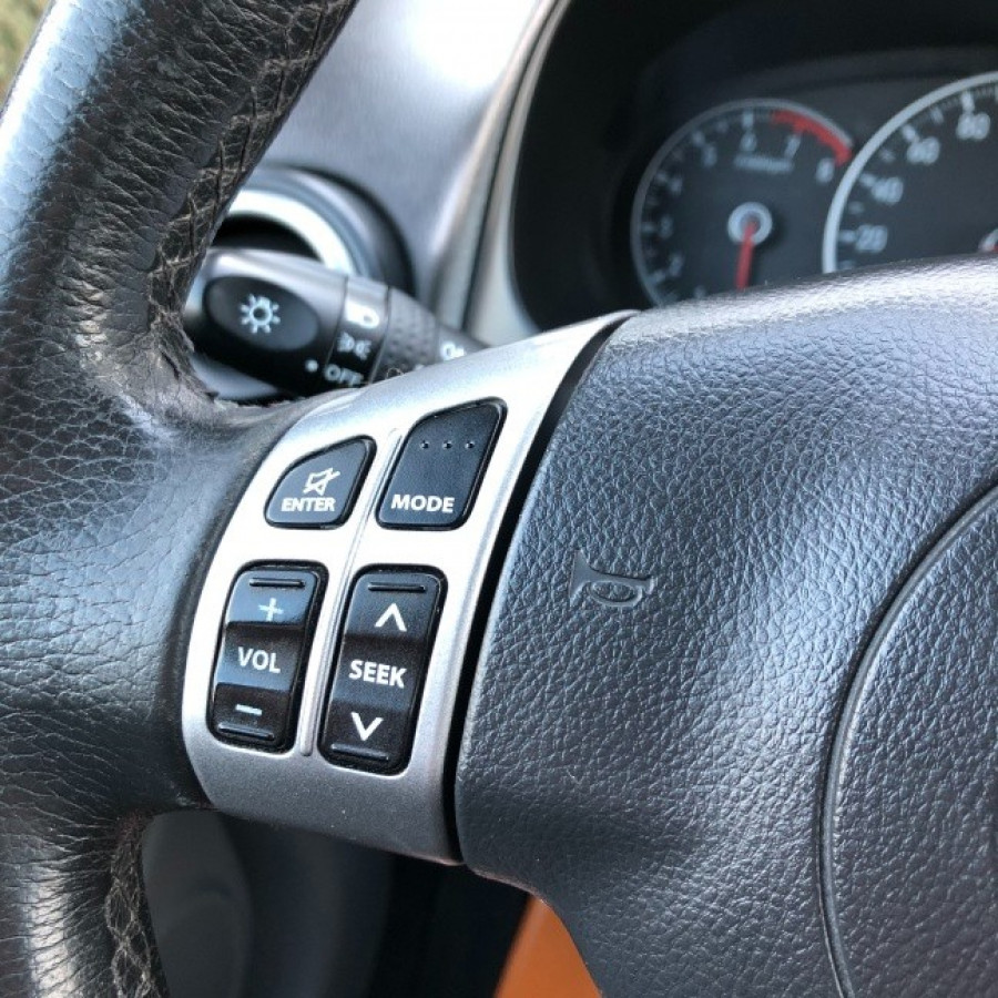 Suzuki Sx4 1.6 Automat • COMFORT• Keyless → sezónne prezutie