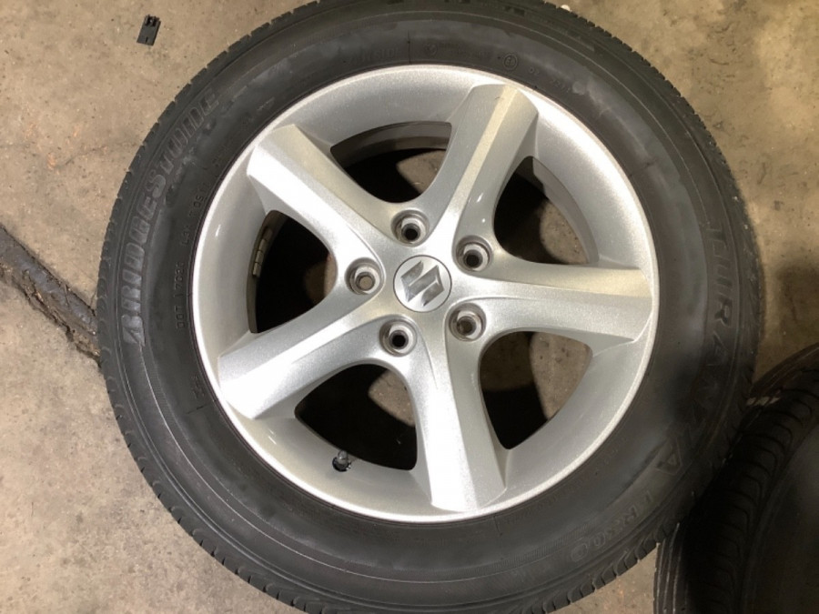 Suzuki Sx4 1.6 Automat • COMFORT• Keyless → sezónne prezutie