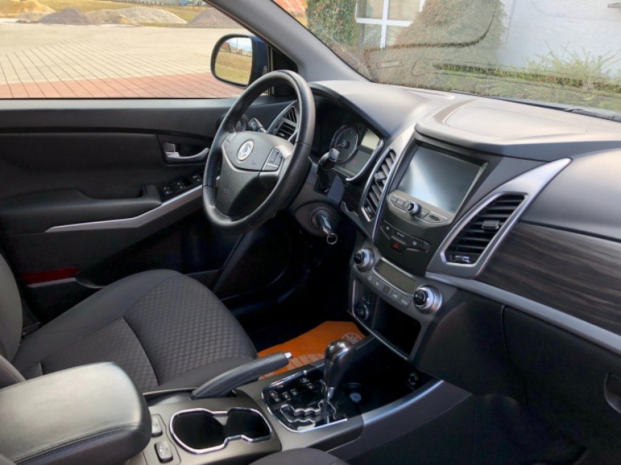 Ssangyong Korando 2.2TD Automat 4x4 • QUARTZ• Ťažné ► Navi 