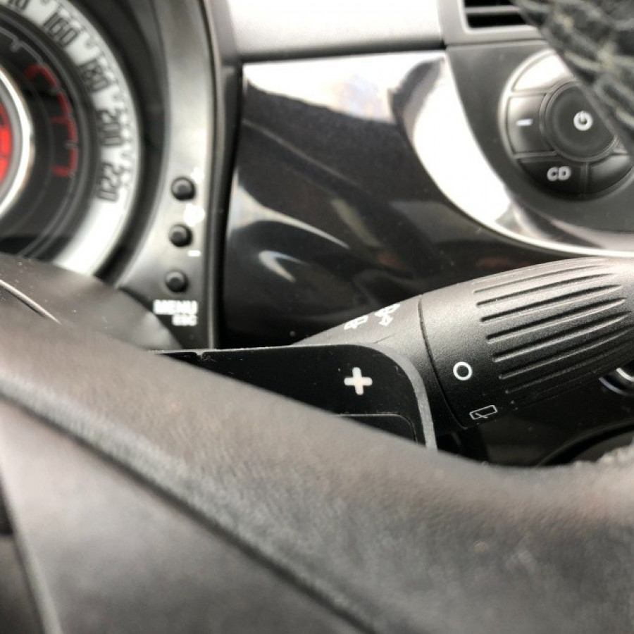 Fiat 500 0.9 Automat LOUNGE • Panoráma • 2011