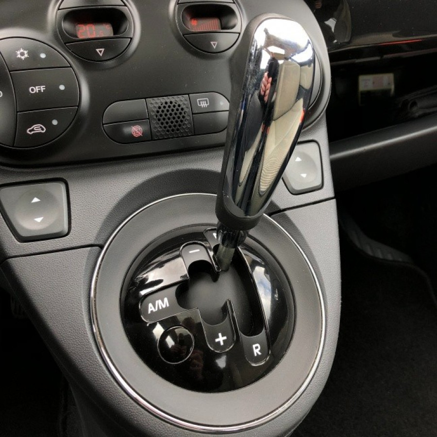 Fiat 500 0.9 Automat LOUNGE • Panoráma • 2011