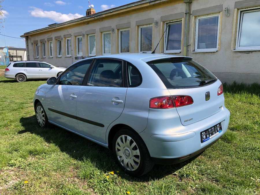 Seat Ibiza 1.6 Automat • STELLA•  Klimatizácia