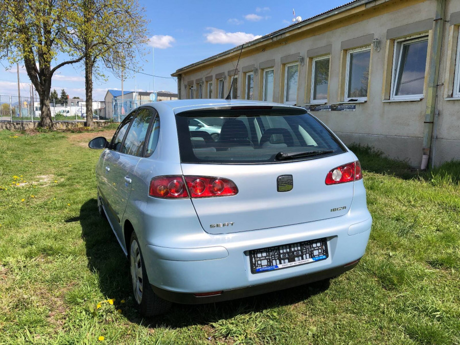 Seat Ibiza 1.6 Automat • STELLA•  Klimatizácia