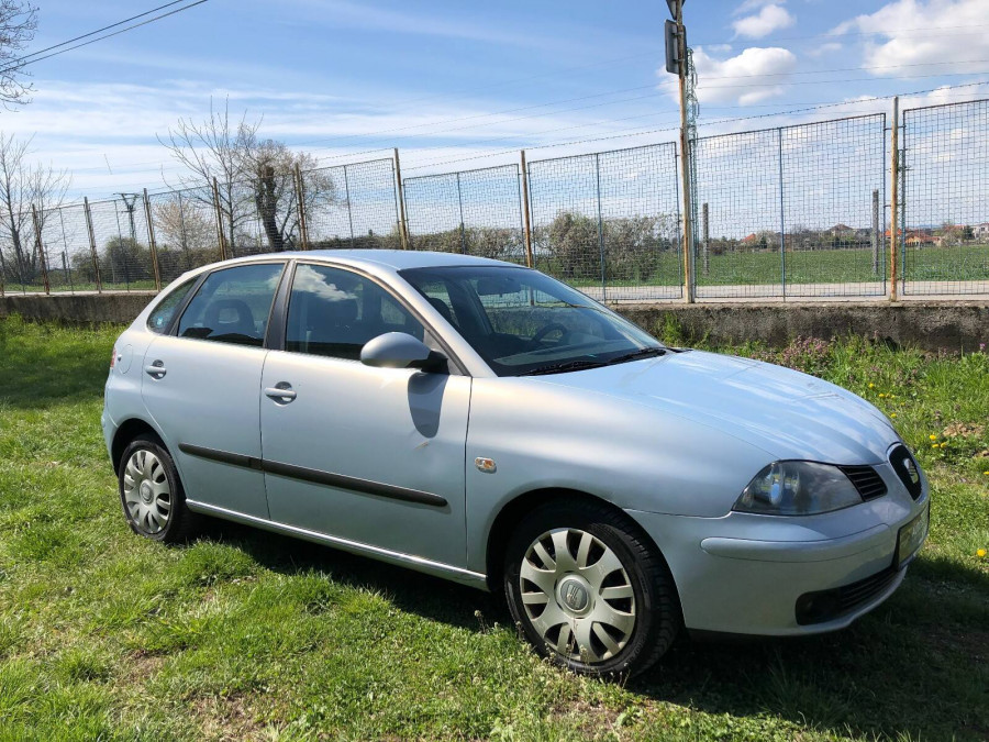 Seat Ibiza 1.6 Automat • STELLA•  Klimatizácia