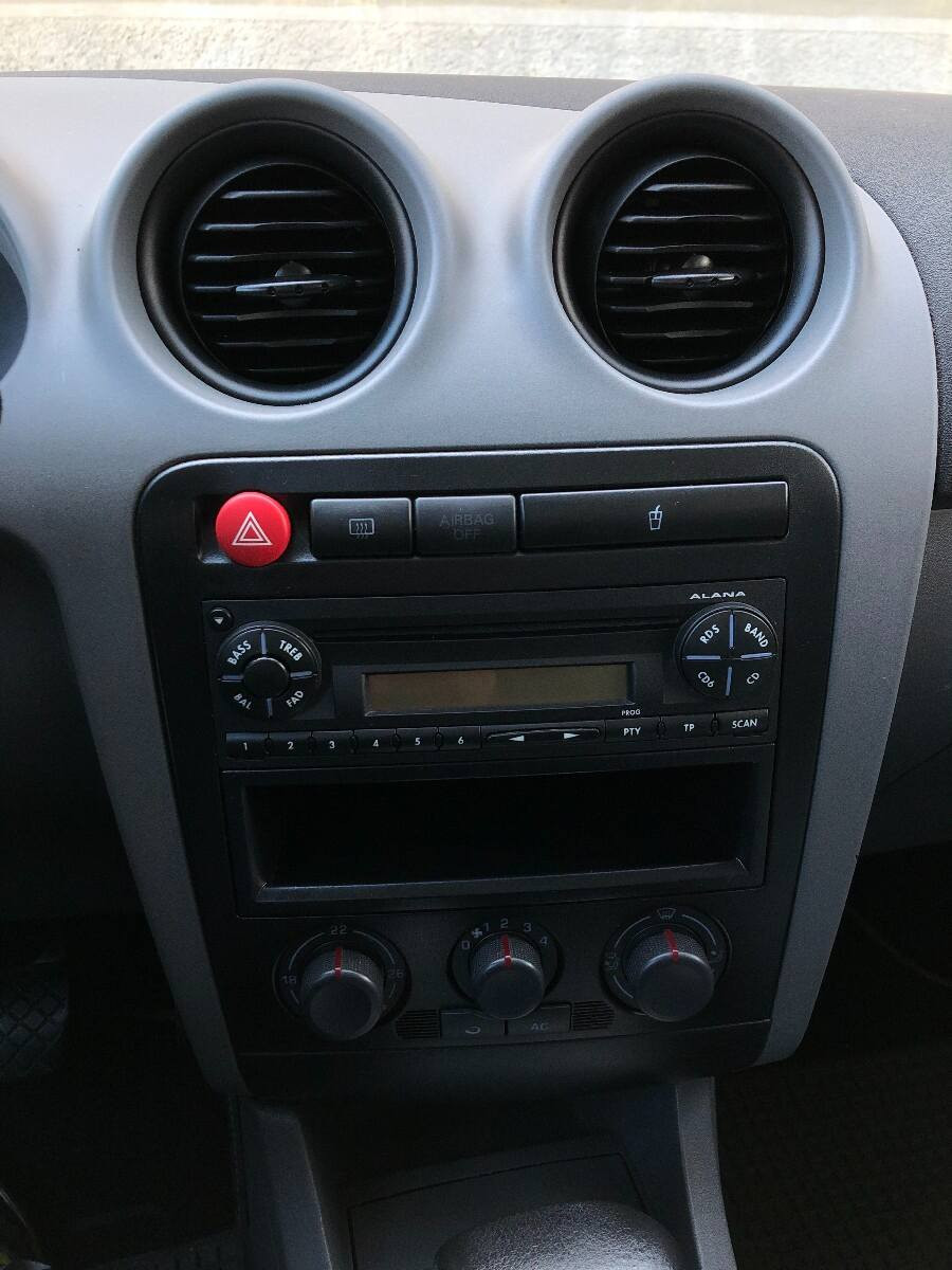 Seat Ibiza 1.6 Automat • STELLA•  Klimatizácia