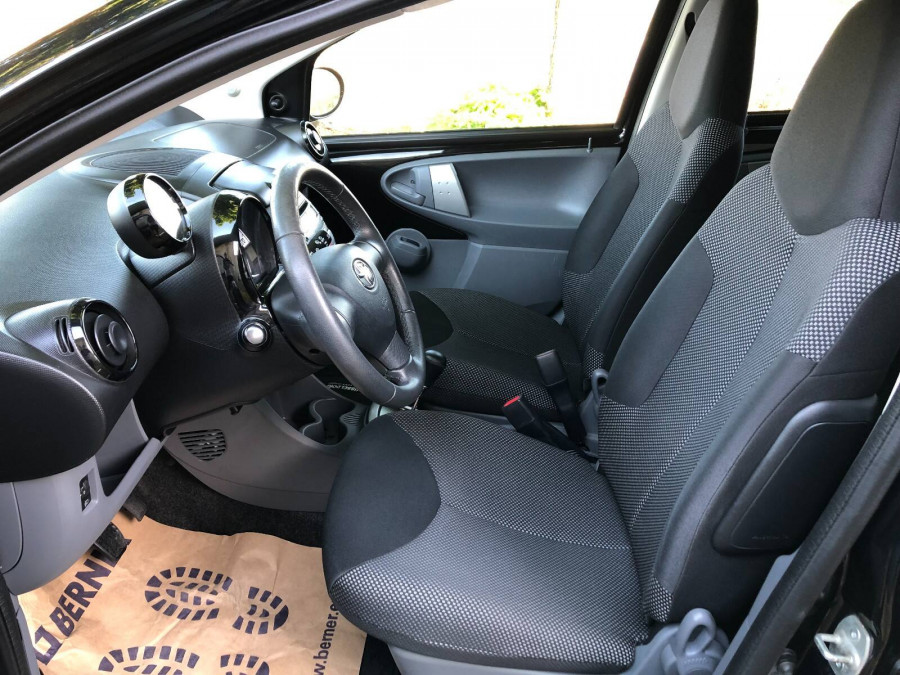 Toyota Aygo 1.0 Automat •EDITION• 1.majiteľ + Navigácia