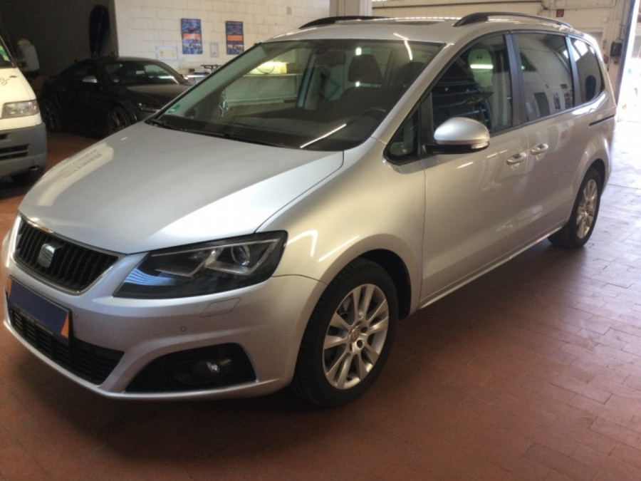 Seat Alhambra 2.0 TDI DSG •STYLE• 7 miest Panoráma → sezónne prezutie