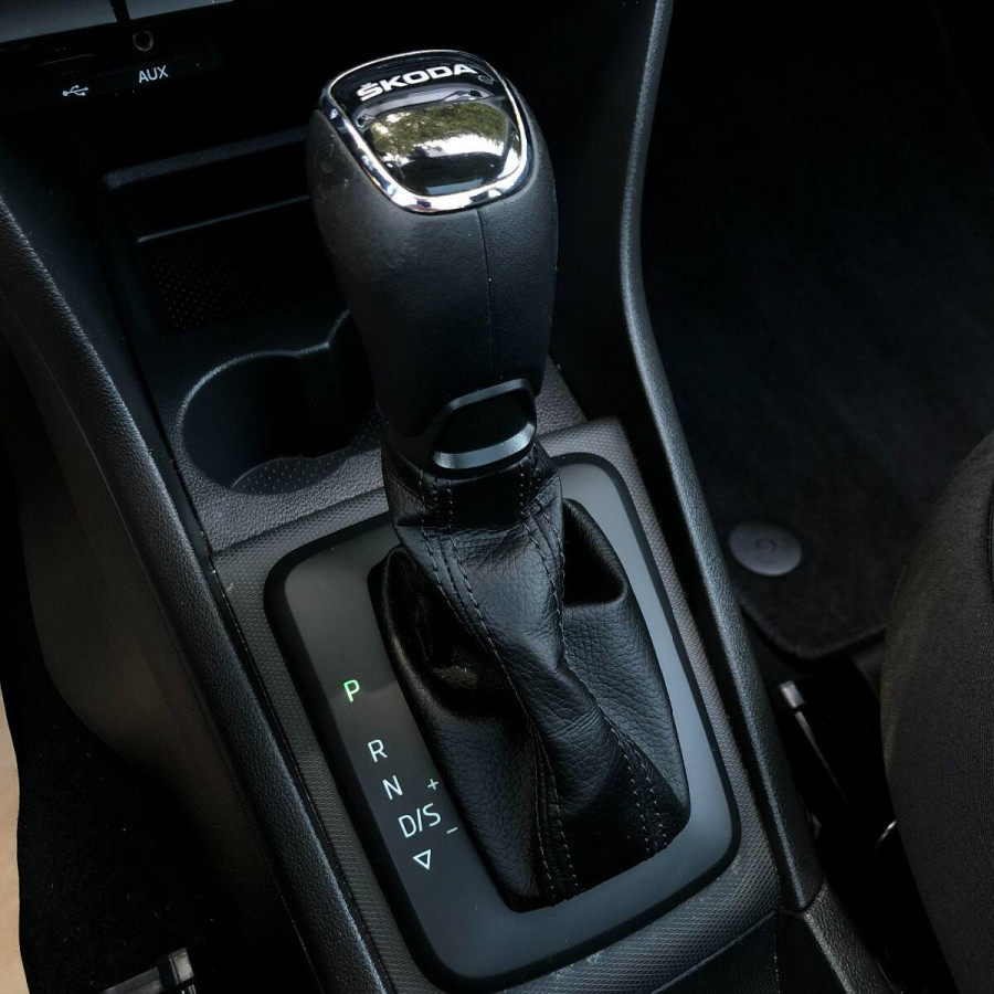 Škoda Rapid Spaceback 1.0TSi DSG Ambition KESSY Panoráma 2018 1.majiteľ