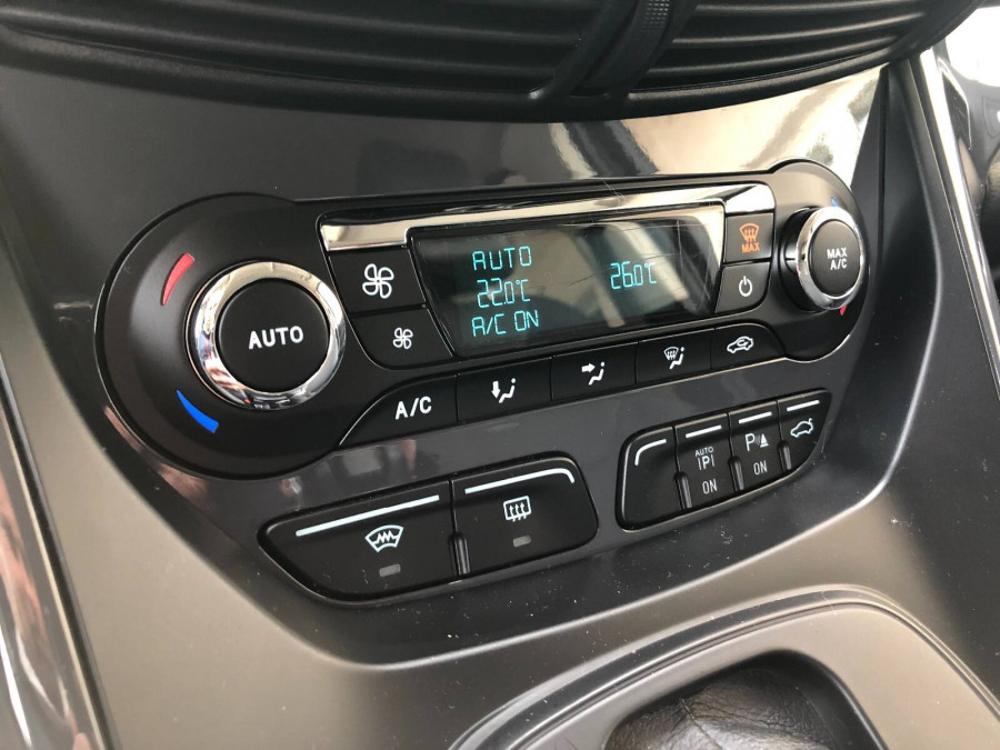 Ford Kuga 2.0TDCi 4x4 Automat TITANIUM Keyless 2013 Sony