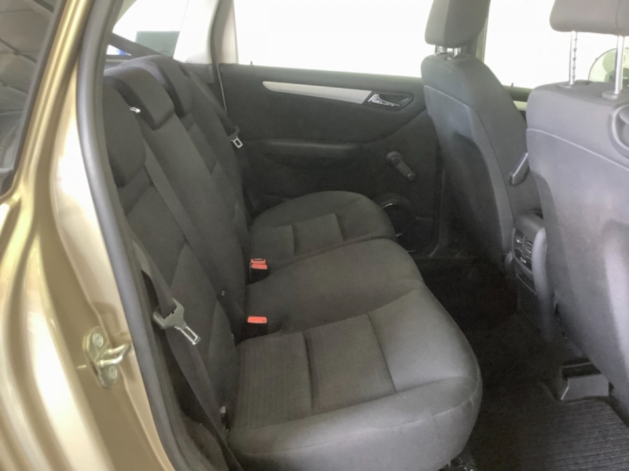 Mercedes Benz B 200 Automat • SPORT•  parkovacie senzory 