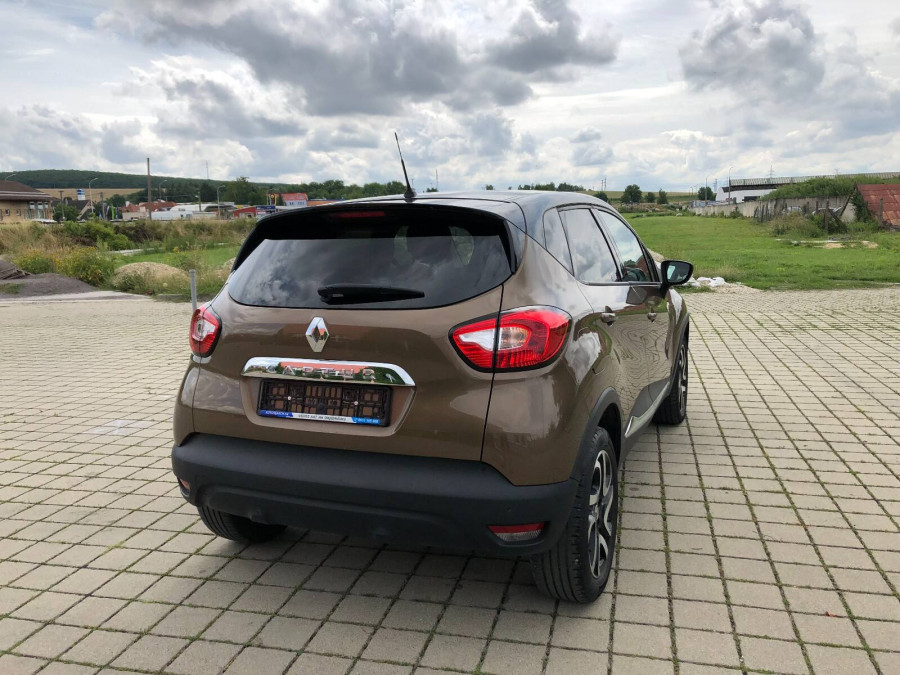 Renault Captur 1.2 TCe Automat •INTENS• 2017 Navigácia