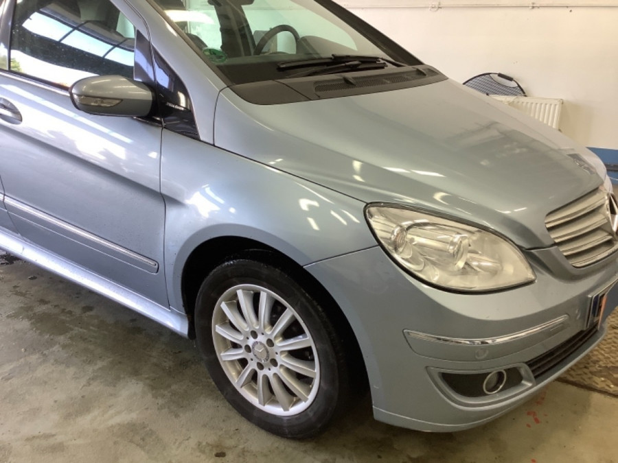 Mercedes Benz B 170 • Special Edition•  2008 + Sezónne prezutie 