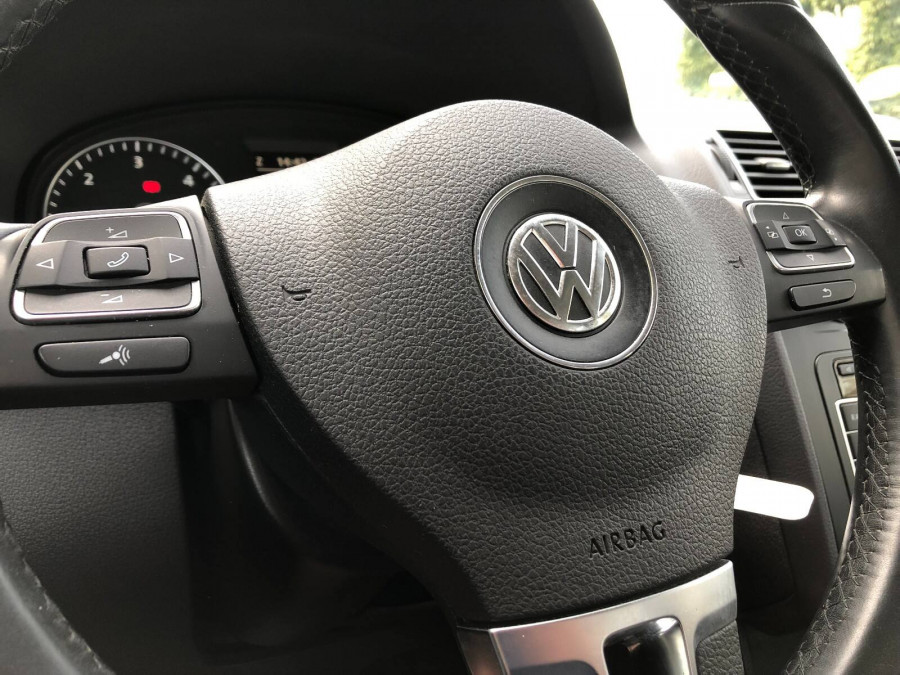 Volkswagen Touran 1.6 TDI DSG •Trendline• 7-miest Ťažné 2014