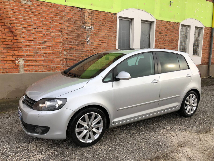 Volkswagen Golf Plus 2.0TDI DSG HIGHLINE 2011 + Sezónne prezutie