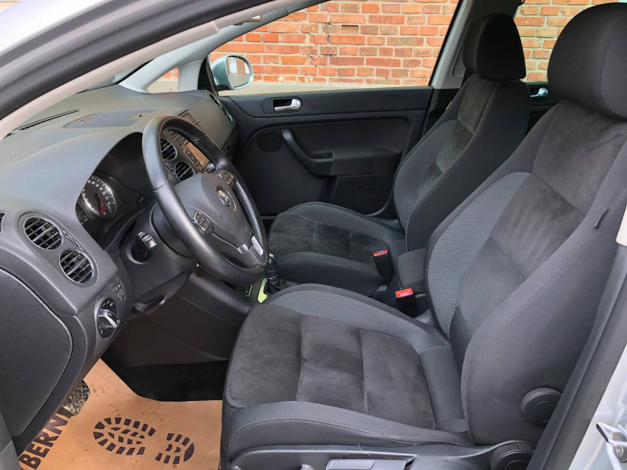 Volkswagen Golf Plus 2.0TDI DSG HIGHLINE 2011 + Sezónne prezutie