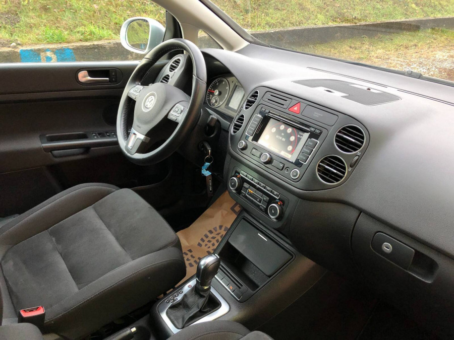 Volkswagen Golf Plus 2.0TDI DSG HIGHLINE 2011 + Sezónne prezutie
