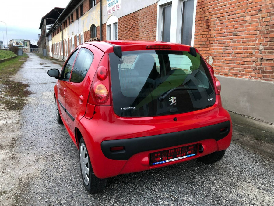 Peugeot 107 1.0 Automat URBAN 1.majiteľ + sezónne prezutie