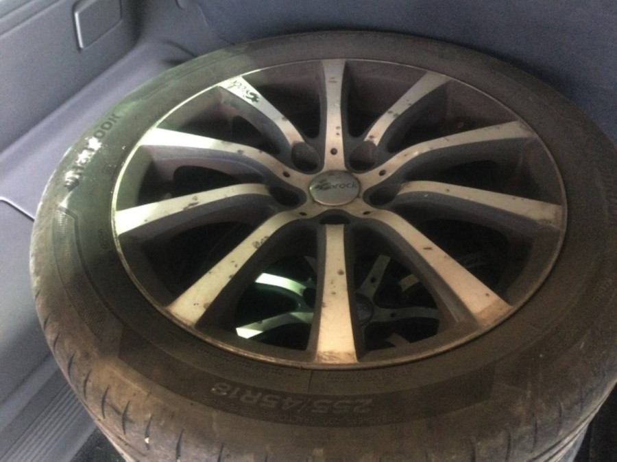 max-LA88460_7b1e17e00ac8688b94faac11dc17ed6a